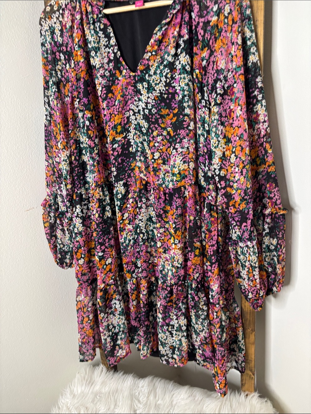 Vince Camuto Black Floral V-Neck Long Sleeve Dress Size L - Picture 3 of 5
